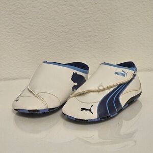 Baby crib shoes size 3 puma soft sole velcro  blue white Christmas gift